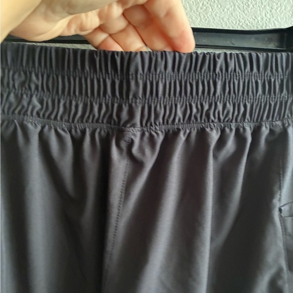 Apana Women's Black Run Athletic Shorts M - Picture 6 of 11